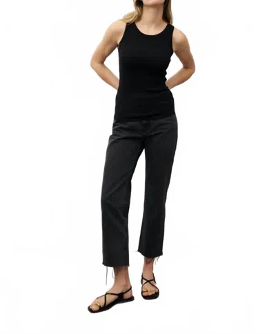 0039 Italy Ella Ribbed Jersey Top In Black