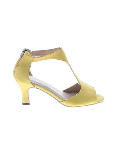 Pre-owned 0039 Italy Sandals In Yellow