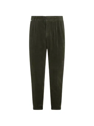 04651 / A Trip In A Bag Pleated Corduroy Trousers In Green