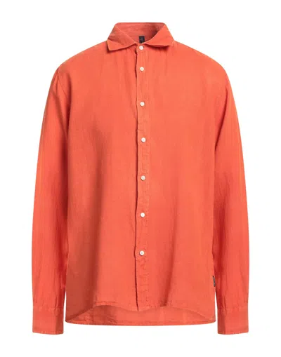 04651/a Trip In A Bag Shirts In Orange