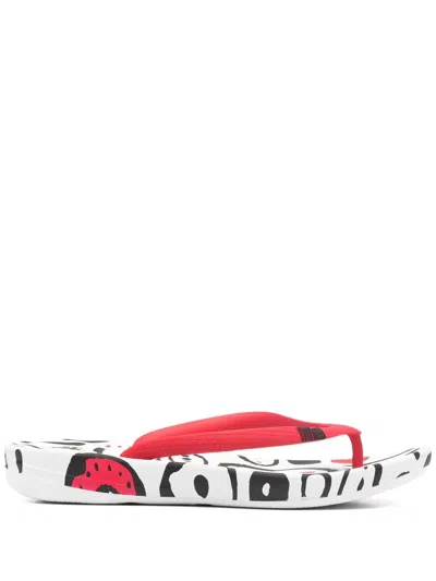 10 Corso Como Iqushion Abstract-print Flip Flops In Black