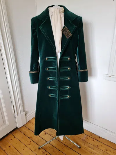 Pre-owned 100% Men's Pirate Frockcoat In Cotton Velvet In Green
