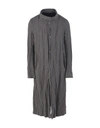 Poème Bohèmien Coats In Grey