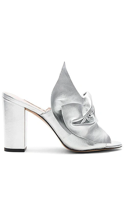 Avec Les Filles Marie Bow Block-heel Slides Women's Shoes In Silver