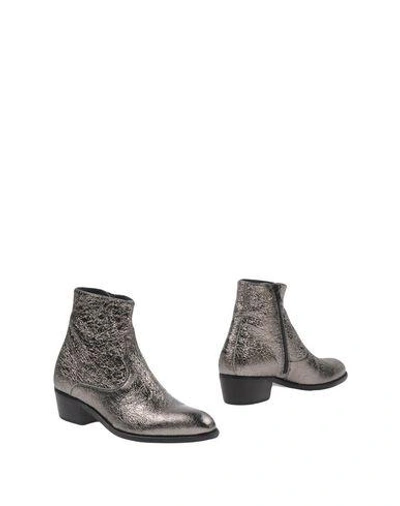 Alexander Hotto Ankle Boot In Silver