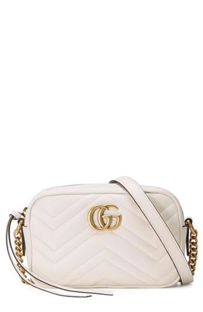 Gucci Gg Marmont Mini Matelasse Camera Bag, White In Mystic White