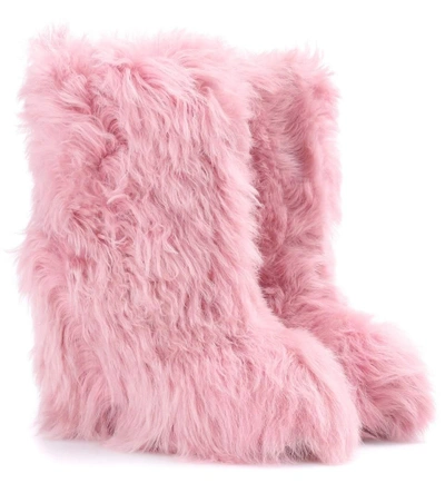 Moncler Exclusive To Mytheresa.com - Shearling Wedge Ankle Boots In Pink
