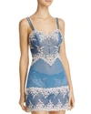 WACOAL EMBRACE LACE CHEMISE,814191