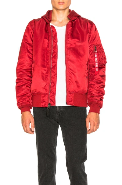 Alpha Industries Ma 1 Natus 飞行员款 In Commander Red