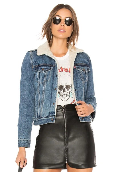 Levi's Shearling-collar Denim Jacket In Blue