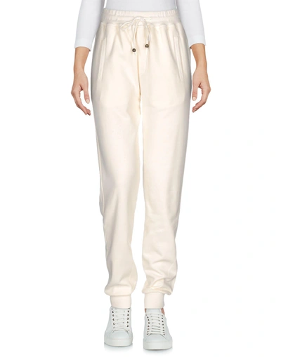 Mr & Mrs Italy Casual Trousers In Ivory