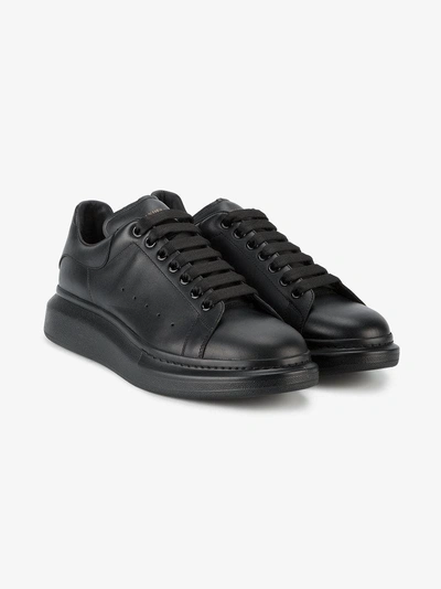 Alexander Mcqueen Black Oversized Leather Sneakers In Negro