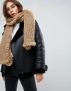 URBANCODE KNITTED SCARF WITH FAUX FUR TRIM - BEIGE,UC4740