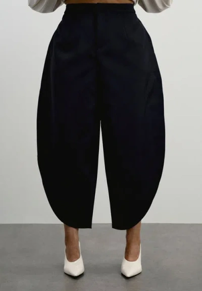 11 Honore 11 Honoré Crescent Moon Split-leg Pant In Black