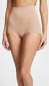 Yummie Ultralite Seamless Shaping Girlshorts In Almond