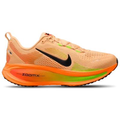 Nike Vomero 18 Sneakers In Orange