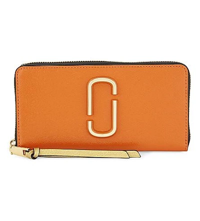 Marc Jacobs Snapshot Saffiano Leather Zipper-around Wallet In New Orange Multi