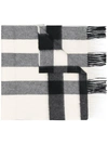 BURBERRY THE LARGE CLASSIC CASHMERE SCARF IN CHECK,406057512364792