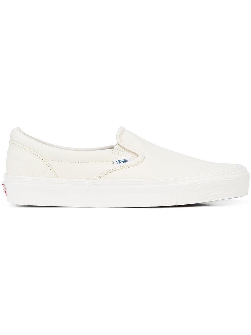 triple white vans