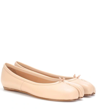 Maison Margiela Tabi Leather Ballet Flats In Beige