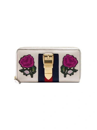 Gucci Multicoloured Sylvie Embroidered Leather Zip Around Wallet In White