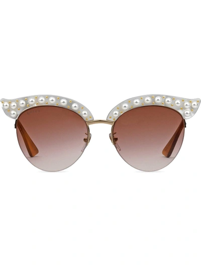 Gucci 珍珠装饰猫眼镜框太阳眼镜 In White