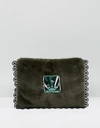 ANNA SUI FAUX FUR CLUTCH BAG WITH BADGE - GREEN,A817C4