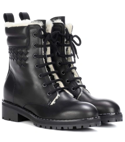 Bottega Veneta Shearling-lined Leather Ankle Boots In Black