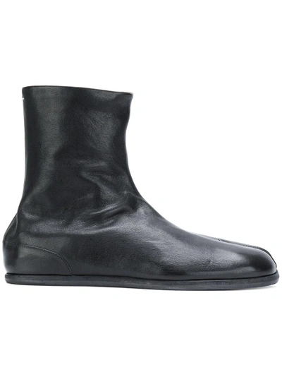 Maison Margiela Black Tabi Leather Ankle Boots In Green