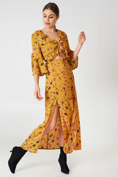 Glamorous Short Sleeve Midi Dress - Multicolor,yellow In Mustard Floral