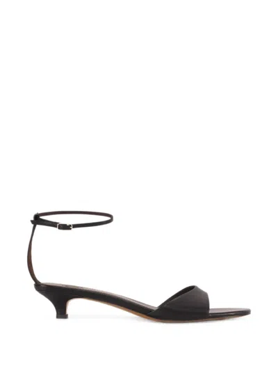 12 Storeez Jane Leather Sandals In Black