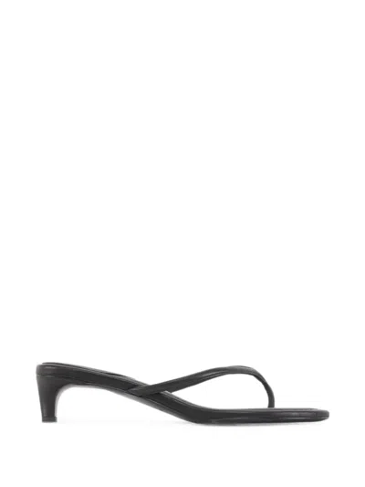 12 Storeez York Thong Sandals In Multi