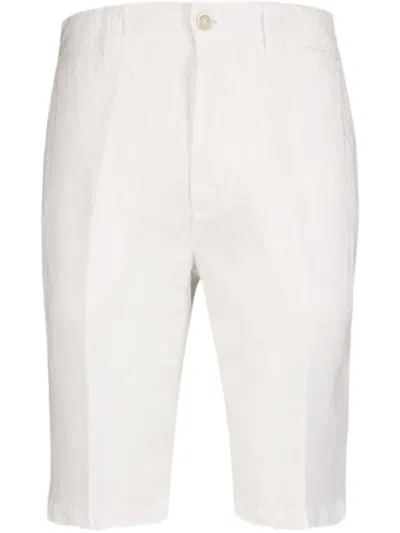 120% Lino Linen Bermuda Shorts In White