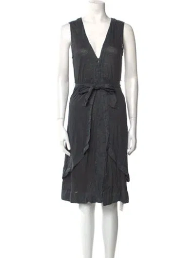 Pre-owned 120% Lino Linen Knee-length Dress In Gray