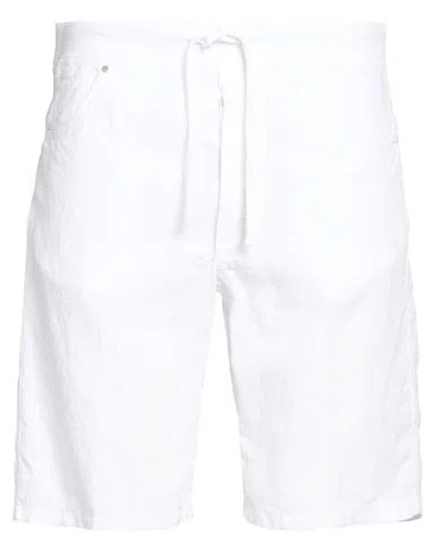 120% Lino Man Shorts & Bermuda Shorts White Size 36 Linen