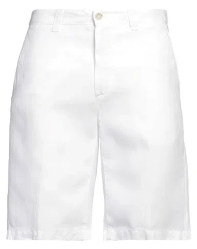 120% Lino Man Shorts & Bermuda Shorts White Size 40 Linen