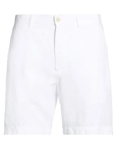 120% Lino Man Shorts & Bermuda Shorts White Size 40 Linen