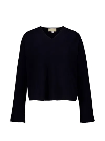 120% Lino V-neck Sweater In Blue
