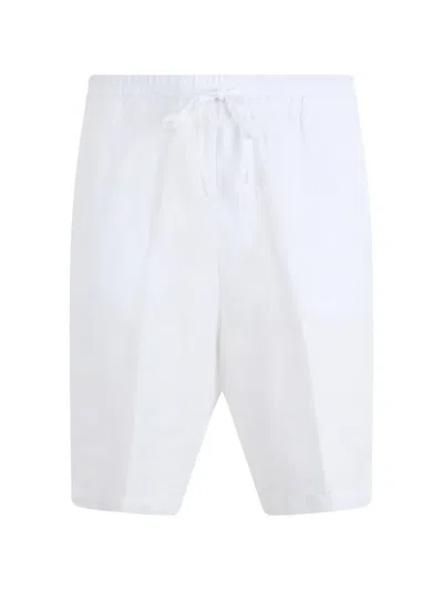 120% Lino 드로스트링 웨이스트 쇼츠 In White