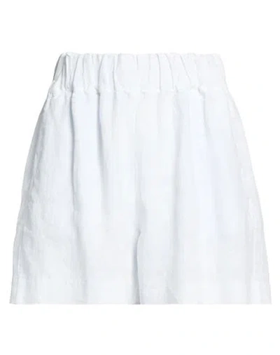 120% Lino Woman Shorts & Bermuda Shorts Sky Blue Size 4 Linen In White