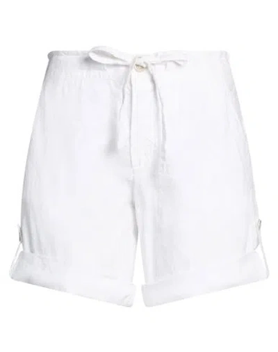 120% Lino Woman Shorts & Bermuda Shorts White Size 12 Linen