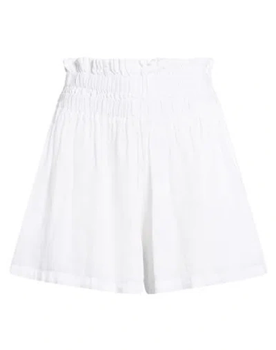 120% Lino Woman Shorts & Bermuda Shorts White Size 12 Linen