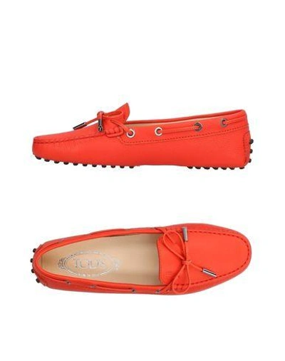 Tod's Gommino Nubuck Leather Loafers In Red