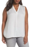 VINCE CAMUTO V-NECK RUMPLE BLOUSE,9299145