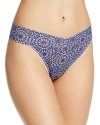 HANKY PANKY ORIGINAL-RISE PRINTED LACE THONG,2P1181