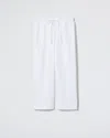 Daphne The Drift Capri In White