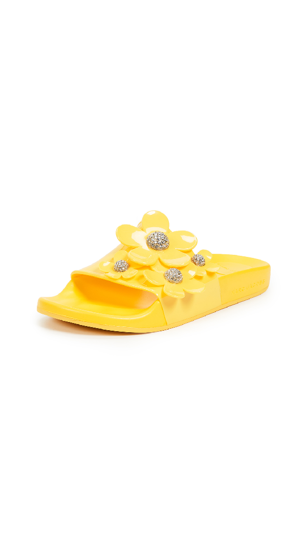 marc jacobs daisy sandals