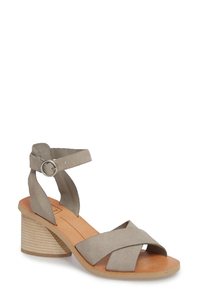 Dolce Vita Women's Roman Nubuck Leather Mid-heel Sandals In Grey