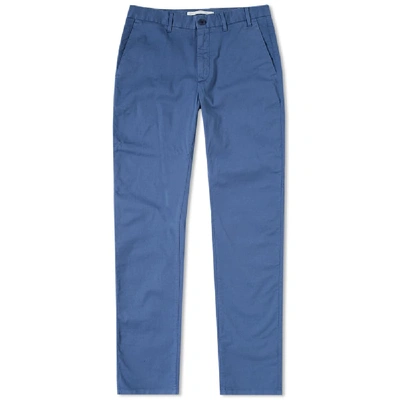Norse Projects Aros Slim Light Stretch Chino In Blue