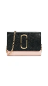 MARC JACOBS SNAPSHOT WALLET ON CHAIN
